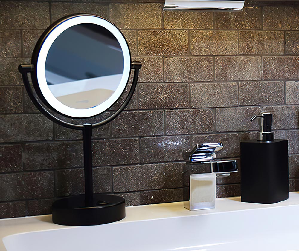 WasserKraft K-1005BLACK Зеркало косметическое настольное с подсветкой 3X (чёрный)